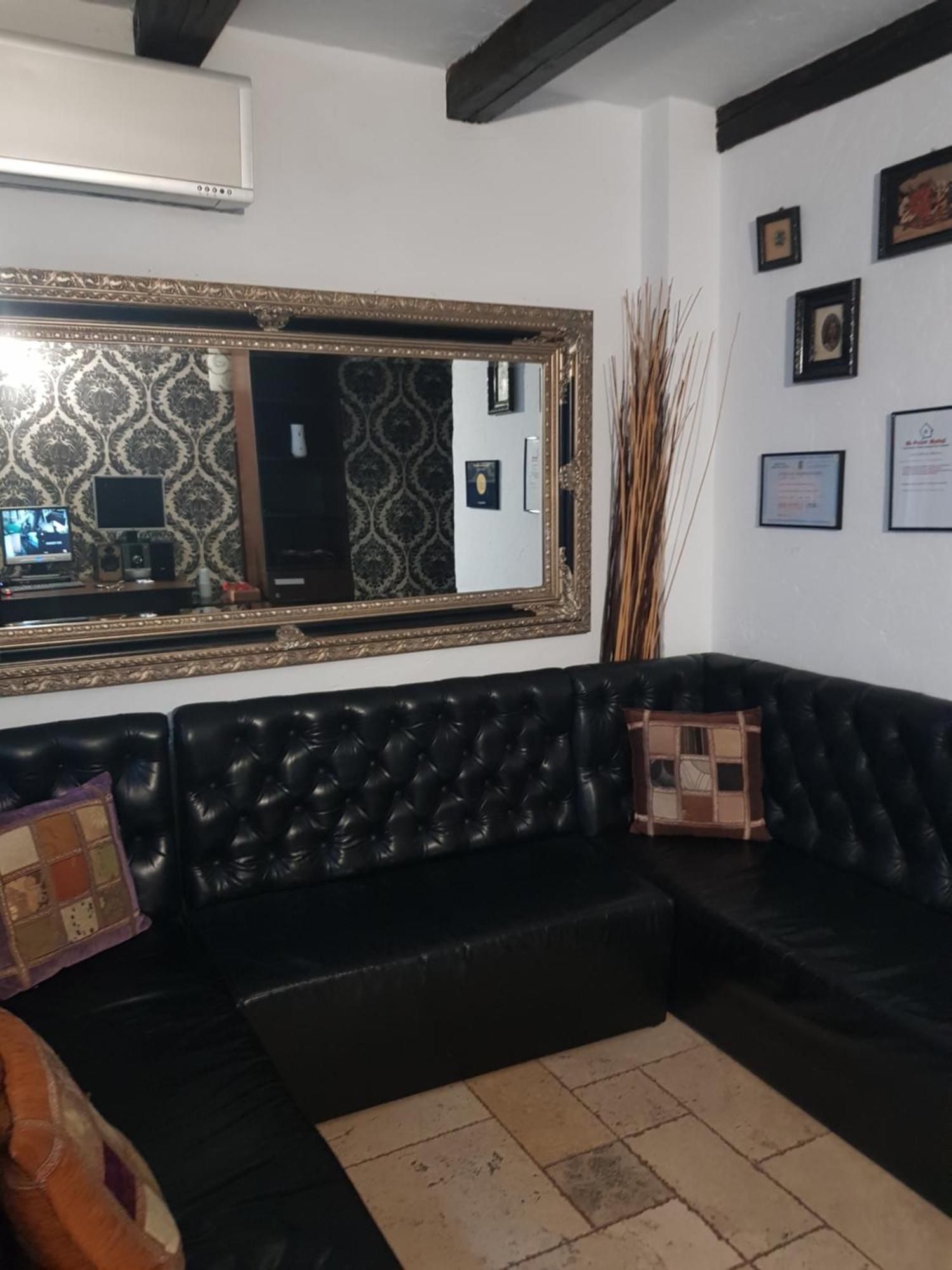 Mpoint Motel Bukurešť Exteriér fotografie
